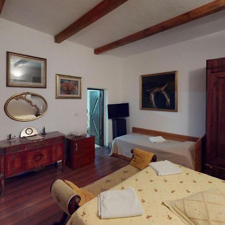 Villa Giulia Islaz 外观 照片