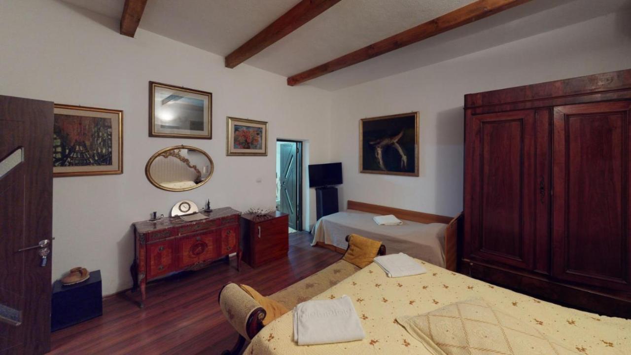 Villa Giulia Islaz 外观 照片