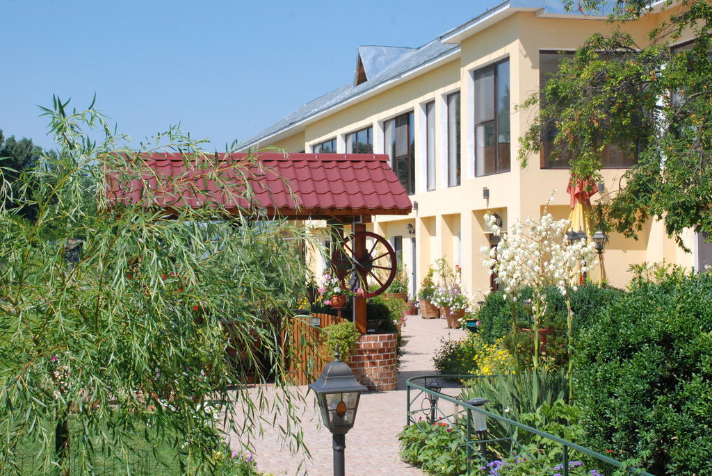 Villa Giulia Islaz 外观 照片